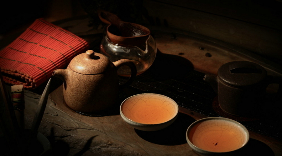 云南大树茶：普洱茶 喝的就是一种生活情愫(图1)